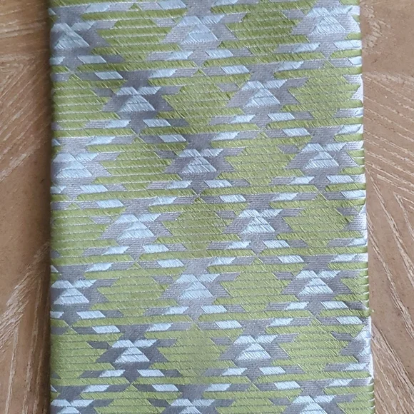 Express Design Studio necktie. - Picture 2 of 5